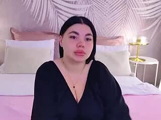 alexavella live webcam thumbnail