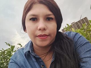 alexayalex29 live webcam thumbnail