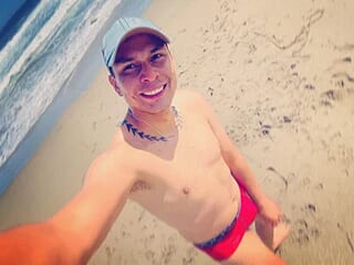 alexzCL live webcam thumbnail