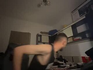alezandre265428 live webcam thumbnail