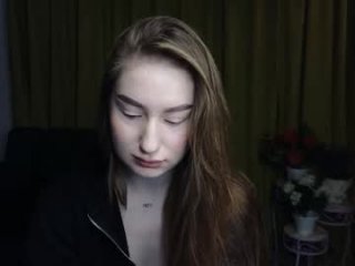 alicafoxis live webcam thumbnail