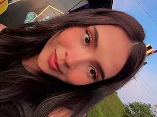 alisa_ousen live webcam thumbnail