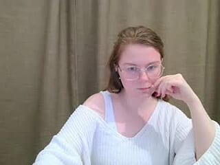 alisaabby live webcam thumbnail