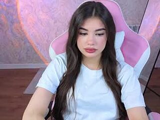 alisha_blakee live webcam thumbnail