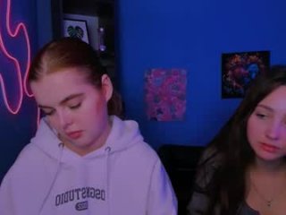 alison_purr live webcam thumbnail
