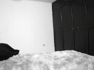 alixxx_culombia live webcam thumbnail
