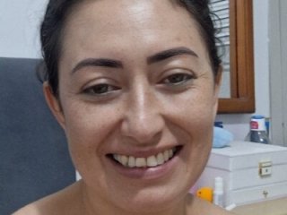 aliz963040 live webcam thumbnail