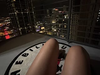 allyanalangell live webcam thumbnail