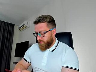 alphaalexxx live webcam thumbnail