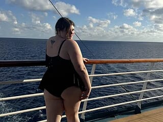 altbaddie live webcam thumbnail