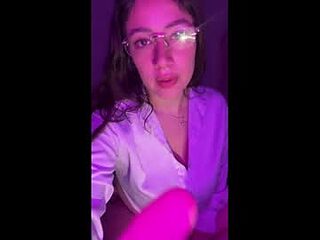 alythia live webcam thumbnail