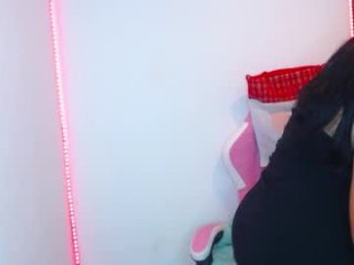 alyy___s live webcam thumbnail