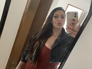 Ama23hel live webcam thumbnail
