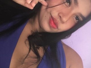 AmaliaAndAngely live webcam thumbnail