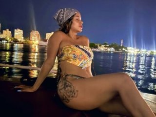 AmaranthaLovers_ live webcam thumbnail