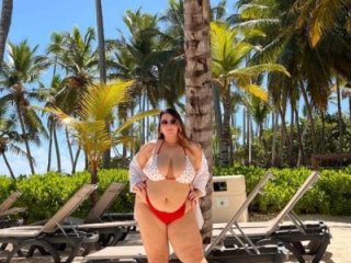 AmbarRoberts_ live webcam thumbnail