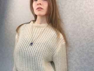 AmberCerise live webcam thumbnail