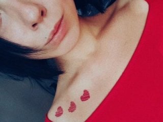 AmberGalore live webcam thumbnail