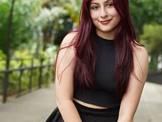 Amber__Rousse live webcam thumbnail