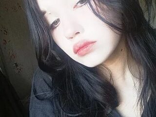 AmeliaMiotii live webcam thumbnail