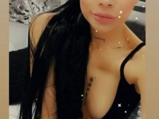 Amelie_hills02 live webcam thumbnail