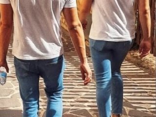 Amicisegreti live webcam thumbnail