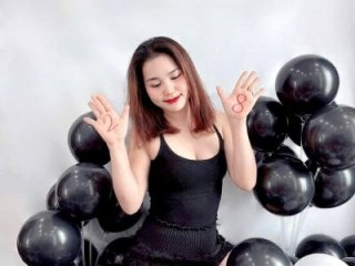 Amos_Eva live webcam thumbnail