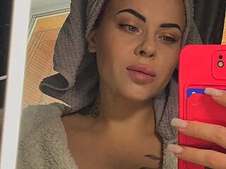 AmyPark_ live webcam thumbnail