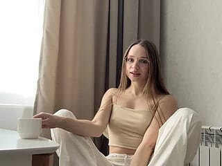 AmyYammy live webcam thumbnail