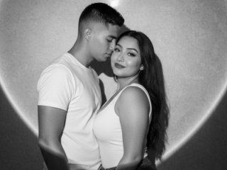 Amy_And_Jordie live webcam thumbnail