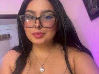 Amy_whittee live webcam thumbnail