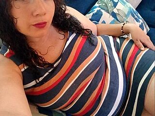 amaia_15 live webcam thumbnail