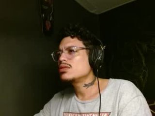 amateurmen33 live webcam thumbnail