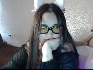 amelia172565 live webcam thumbnail