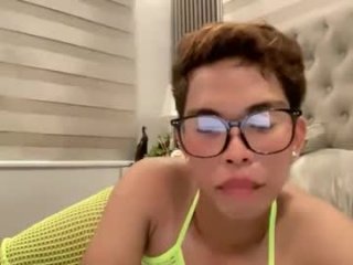 amelia_jones69x live webcam thumbnail