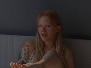 amelia_lye live webcam thumbnail