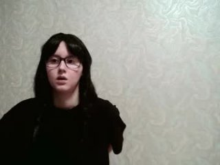 amomira_honeyx live webcam thumbnail