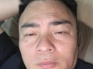 amychen0714 live webcam thumbnail