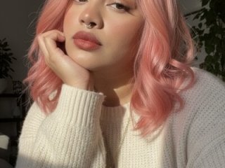 amywilld live webcam thumbnail