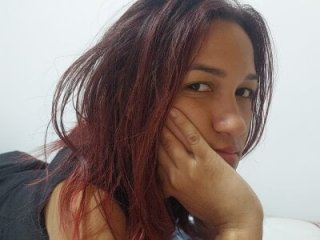 ANDREINA-29 live webcam thumbnail