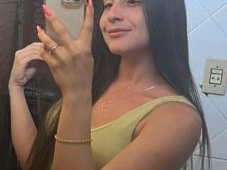 AnaiMartins live webcam thumbnail