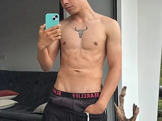 Ander_Blazee live webcam thumbnail