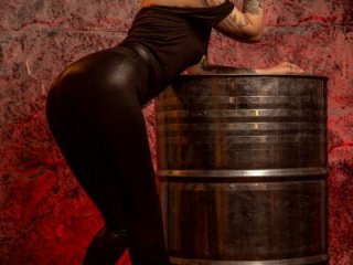 AndreaValencia live webcam thumbnail