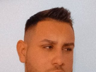 Andreiandu23 live webcam thumbnail