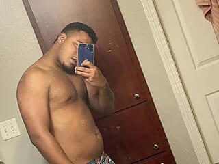 AndrewBigPolla live webcam thumbnail