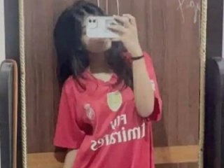 AngelTrisa live webcam thumbnail