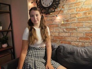 Angel_Lilly live webcam thumbnail