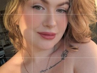 Angela_Wallace live webcam thumbnail