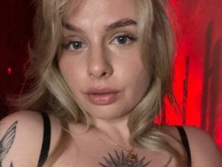 AngelicaHollywood live webcam thumbnail