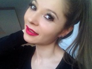 Angelina33 live webcam thumbnail